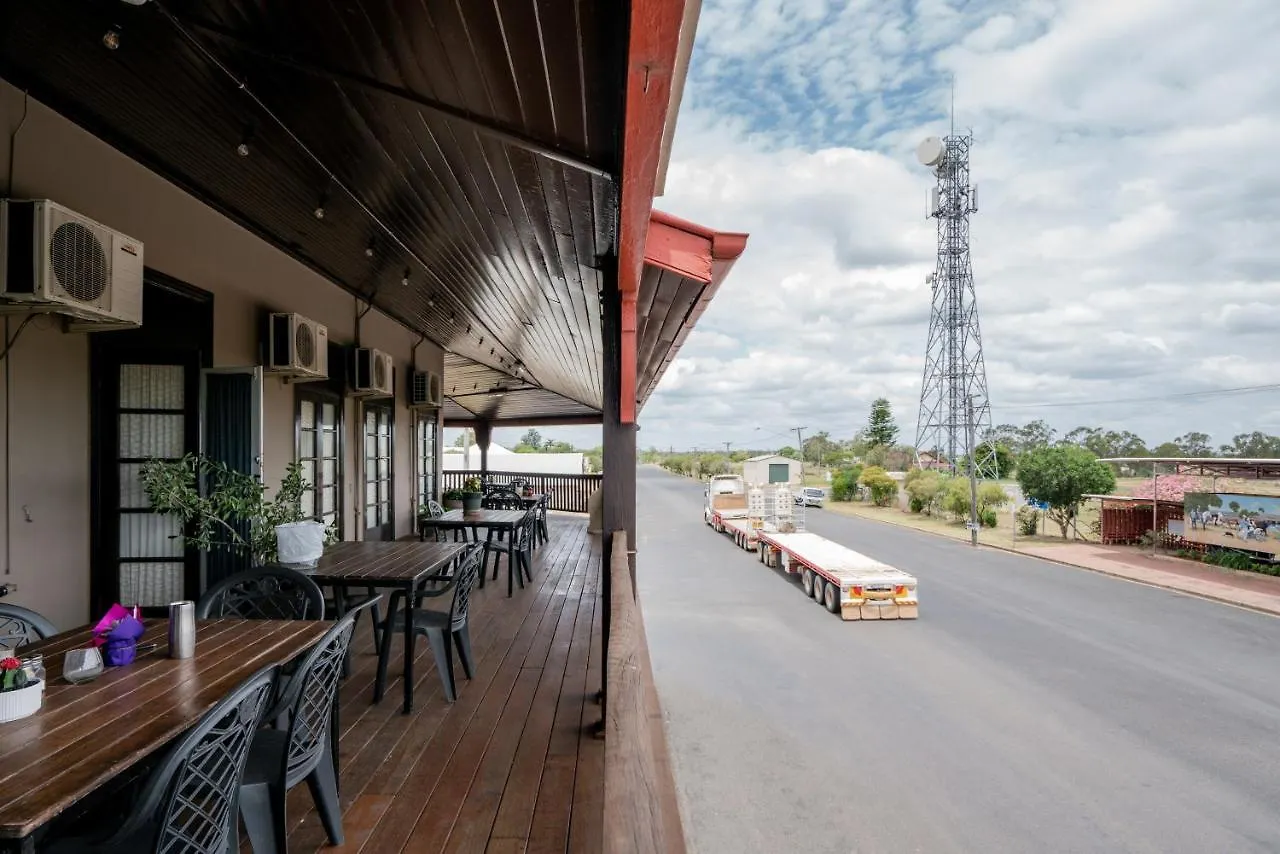 Commercial Hotel Clermont